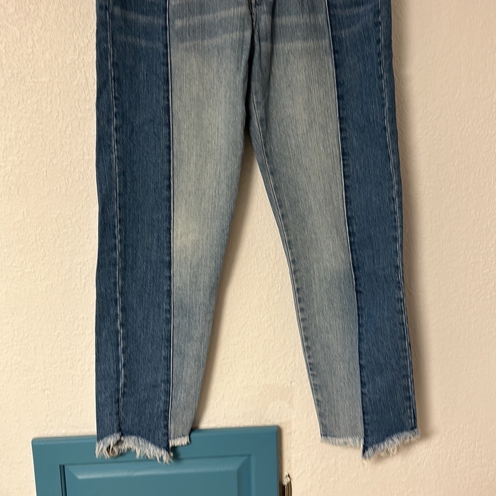 High Rise Color Block Jeans - Picture 3 of 14